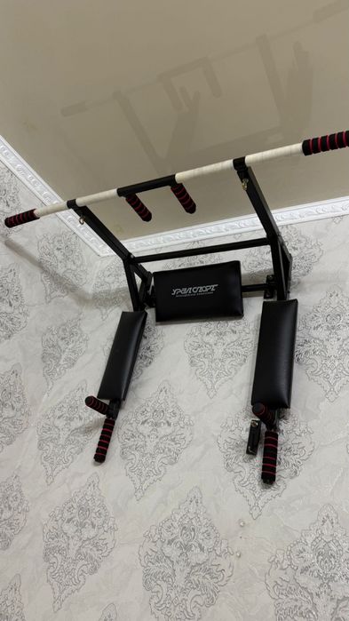 Турник 3/1 в отличном состоянии