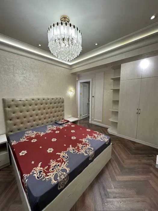 Просторная 3ком квартира 87м2 с евро ремонтом в ZARAFSHAN CITY подключ