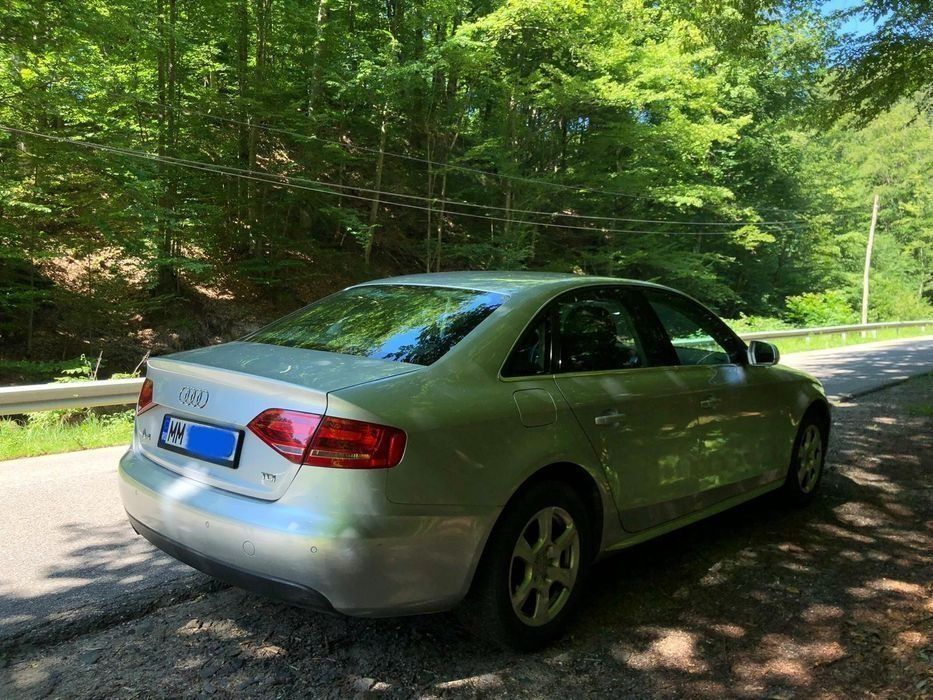 Audi A4 DIN Anul 2010