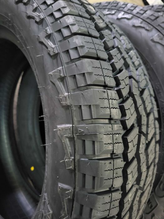 Vand anvelope noi all season,all terrain  215/60 R17 Falken M+S