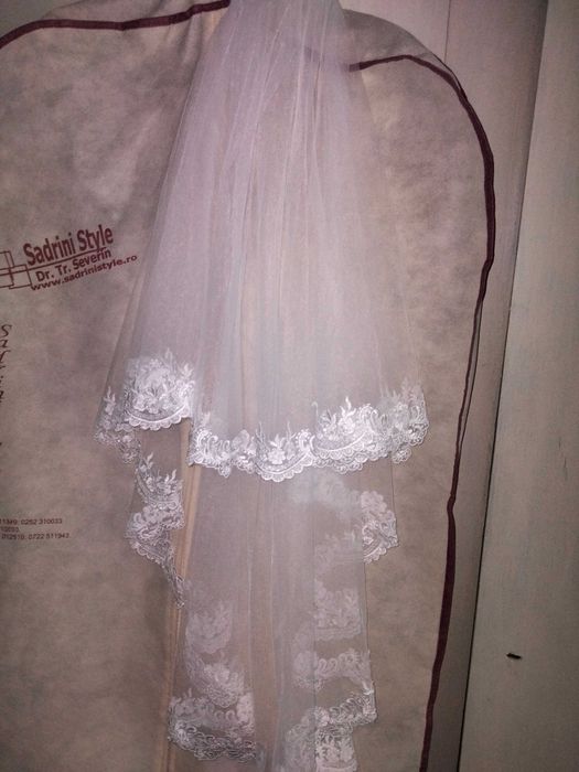 Vând rochie de mireasa