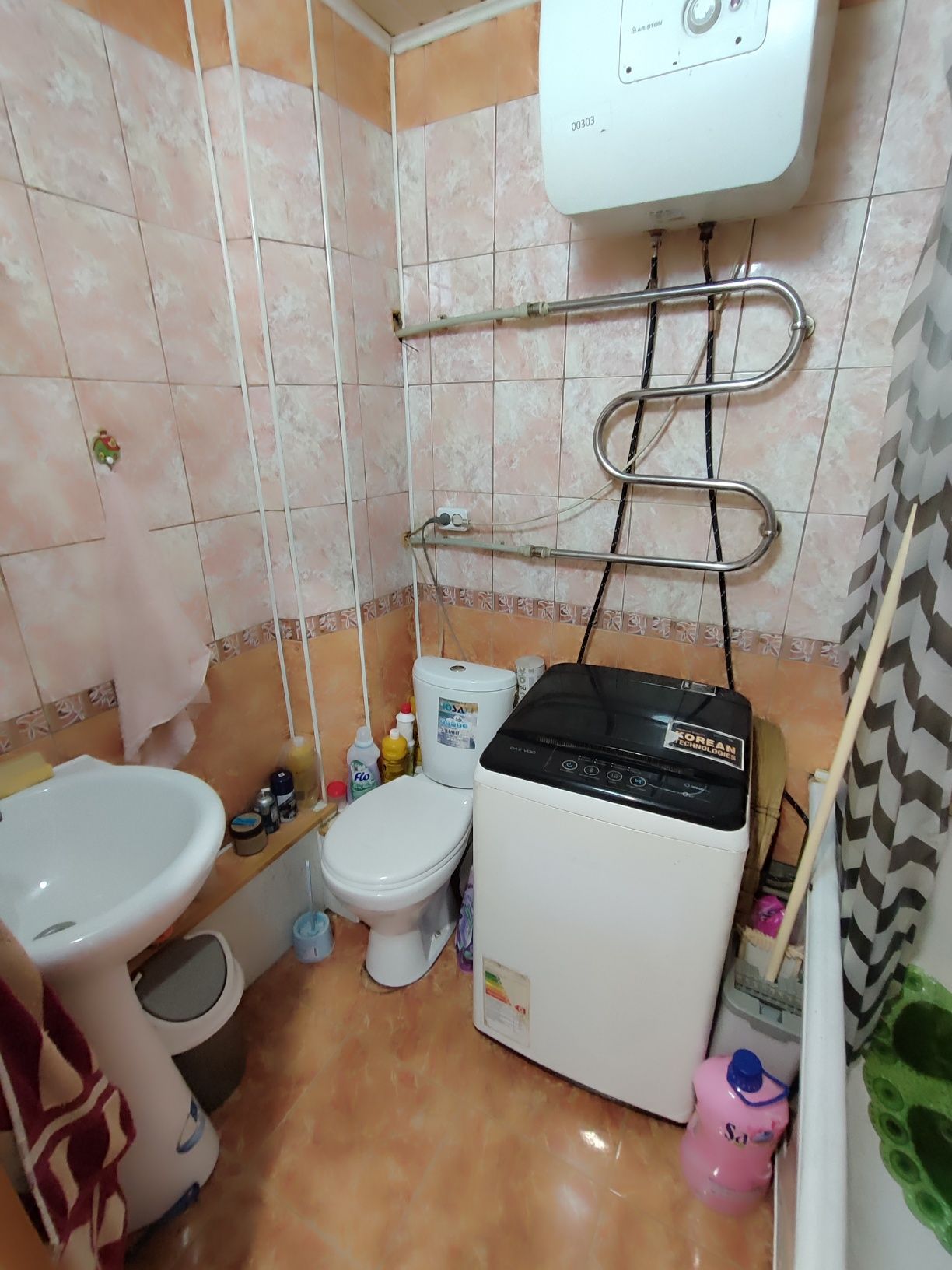 Продается 2-комн (4-39, 1 эт)