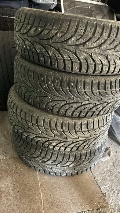 Зимние шины 205/60 R16