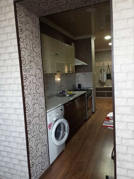 Домробад 2 / 2 / 4комнат. 77 Серия. Кирпичный Дом 58 м2.