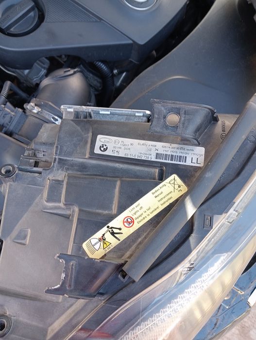 Faruri BMW e90 complet functionale