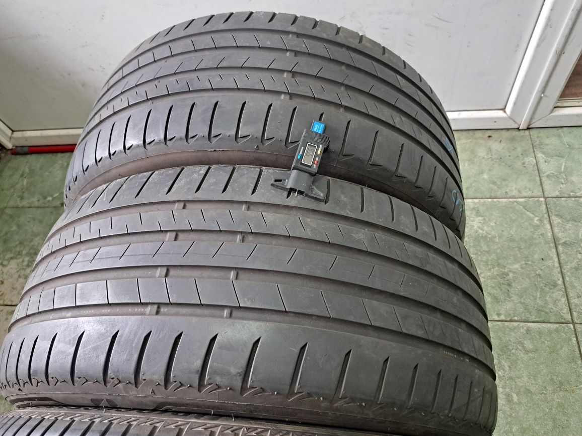 Set anvelope 315/35 R20 cu 275/40 R20 Bridgestone dot 2021