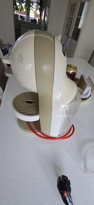 Кафе машини Dolce Gusto