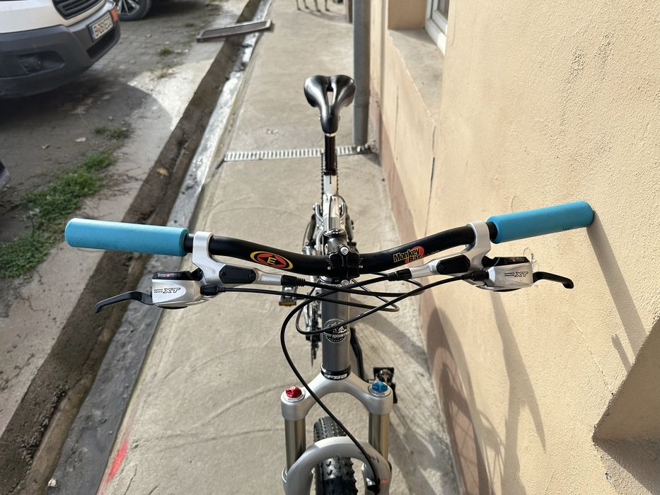 Bicicleta Full Suspension Rocky Mountain Aluminiu Carbon Fox Shimano