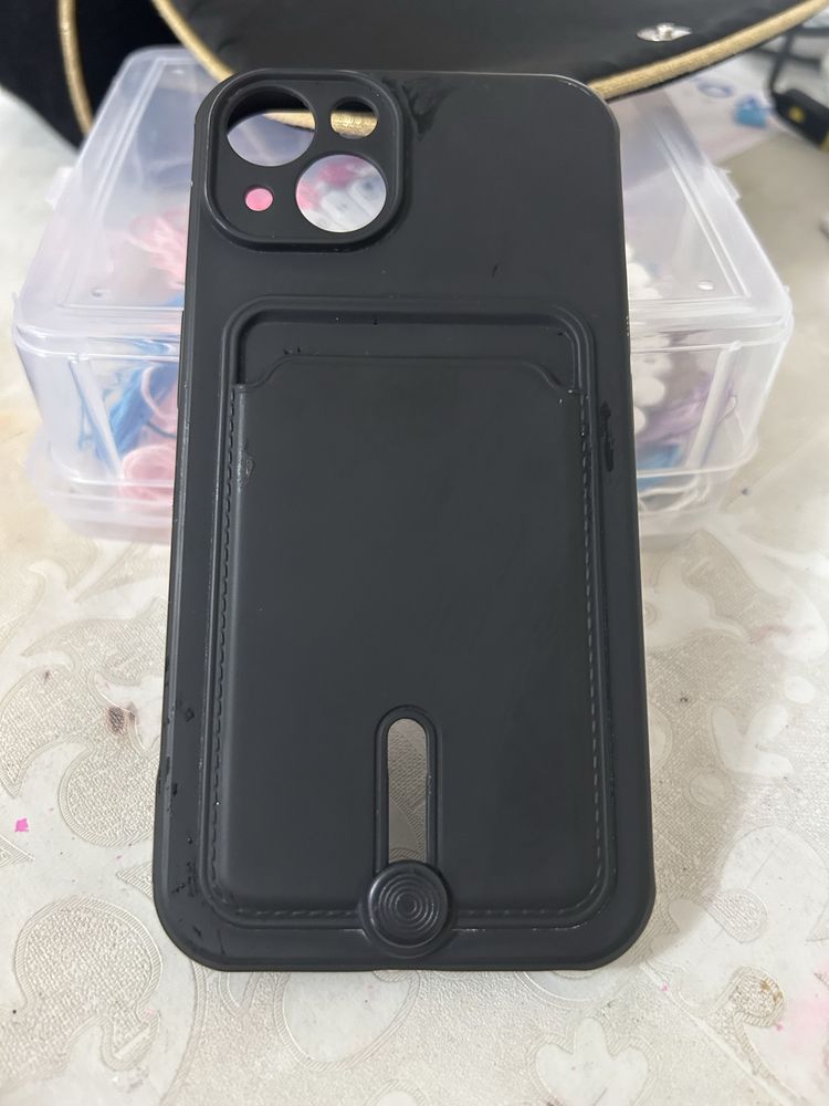 Продам iPhone 13