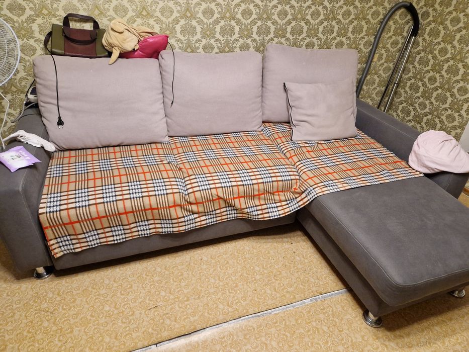 Продам диван уголок, самовывоз