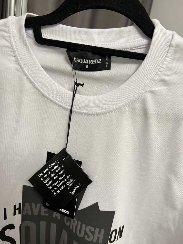 Compleu DSQUARED2 super calitate