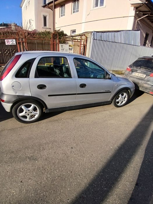 Vând Opel Corsa C 1.2i 2002