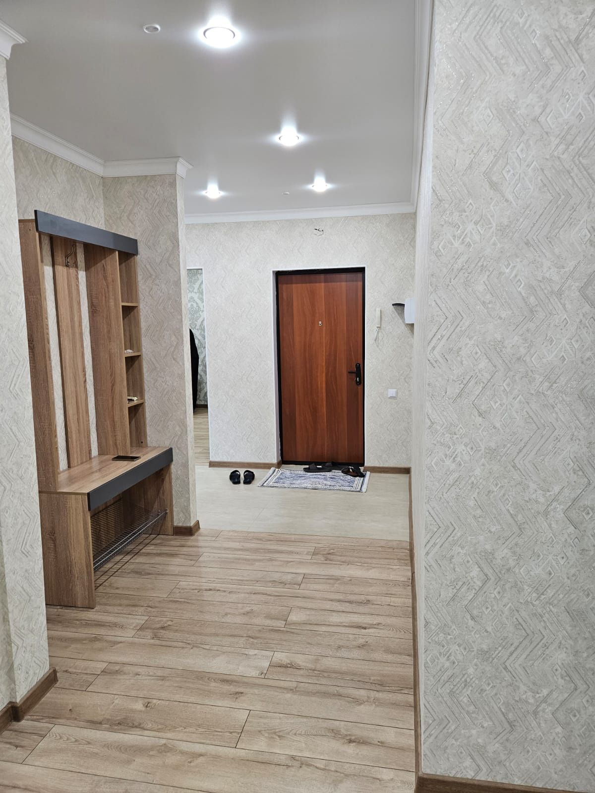 Сдам в долгосрочную аренду классную трешку