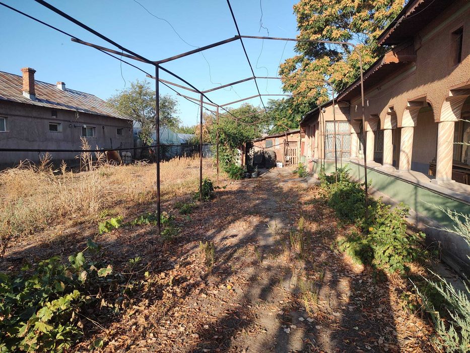 Teren intravilan 1357mp + casa veche - deschidere 21/, Vidra/Ilfov