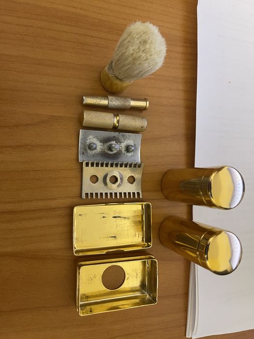 Trusa de barberit pentru voiaj Militara din perioada comunista