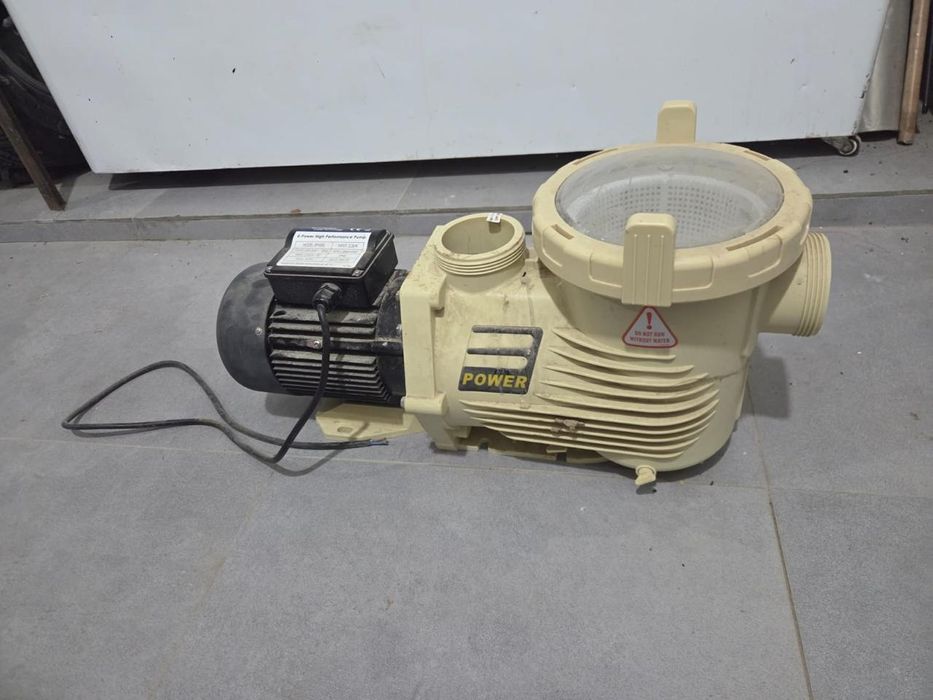 Насос для циркуляция бассейна