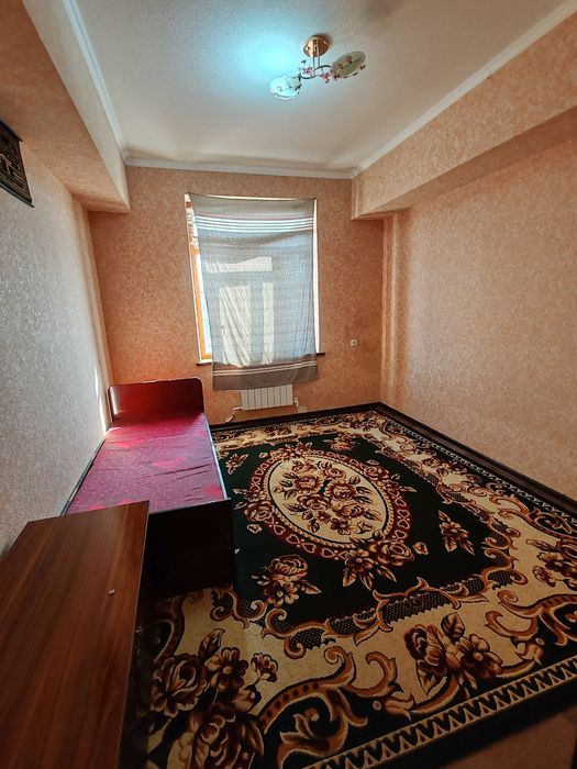 Ором бозор атрофида янги домда 4хонали кв  ижарага 250$га берилади