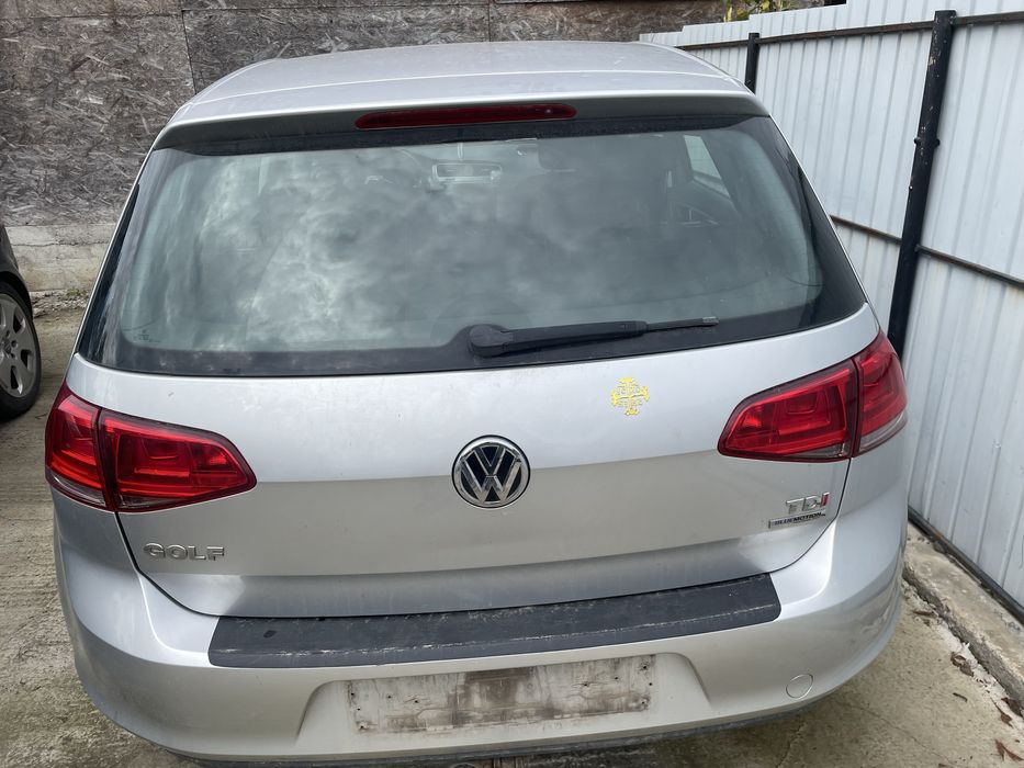 Haion Vw Golf7 culoare LA7W