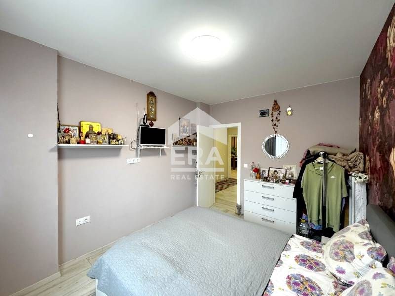 Продава се Тристаен апартамент в Варна, Бриз - 100 кв.м за 2350 €/кв.м - Снимка #5