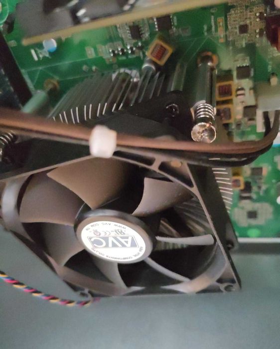 Компютър Hp Pro 3400 MT Intel i3 3240 250GB hdd 4GB ddr3 1333 Coreboot