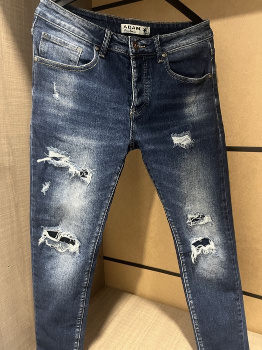 Сини скъсани дънки slim fit
