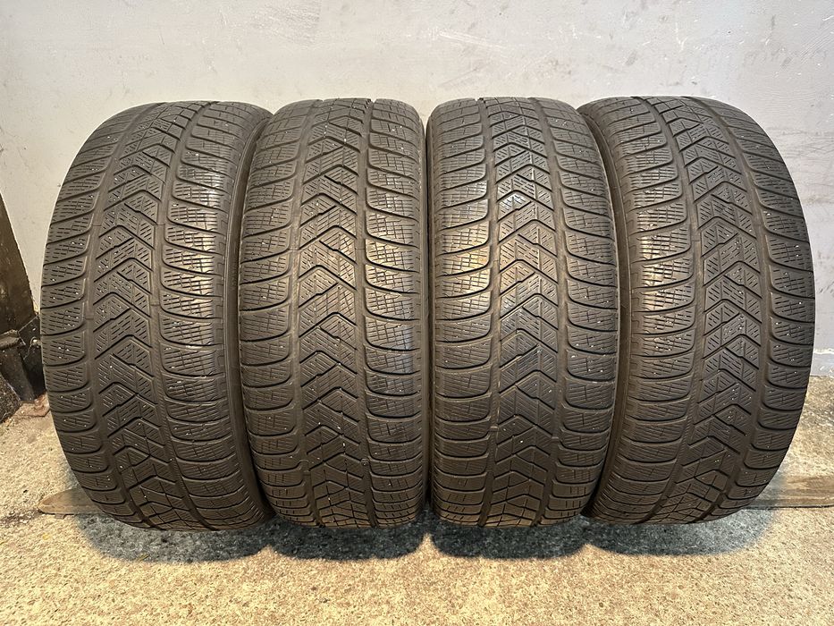 Гуми 235/55/19 PIRELLI Sottozero Winter