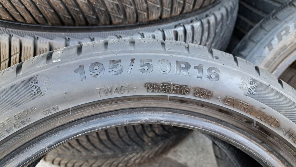 2 бр Зимни гуми 195 50 16