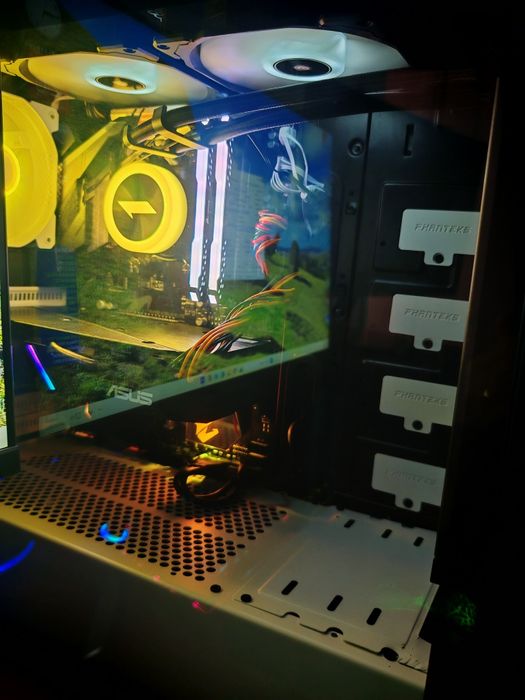 Sistem complet gaming