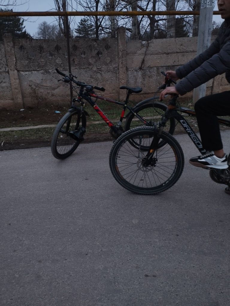 Velasiped sotiladi 026