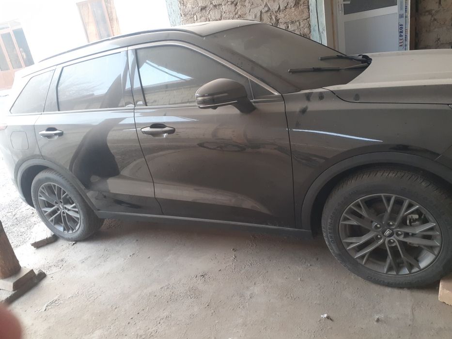 Bestune t 55  2023 rang qora