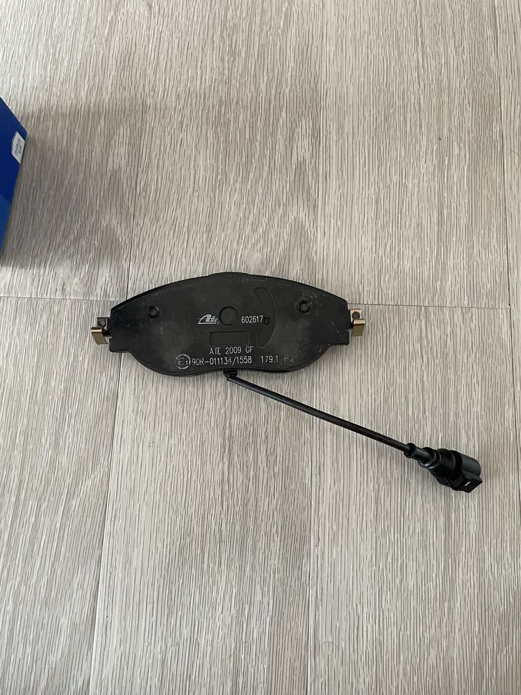 Vand placute frana ate ( pt discuri de 340mm )