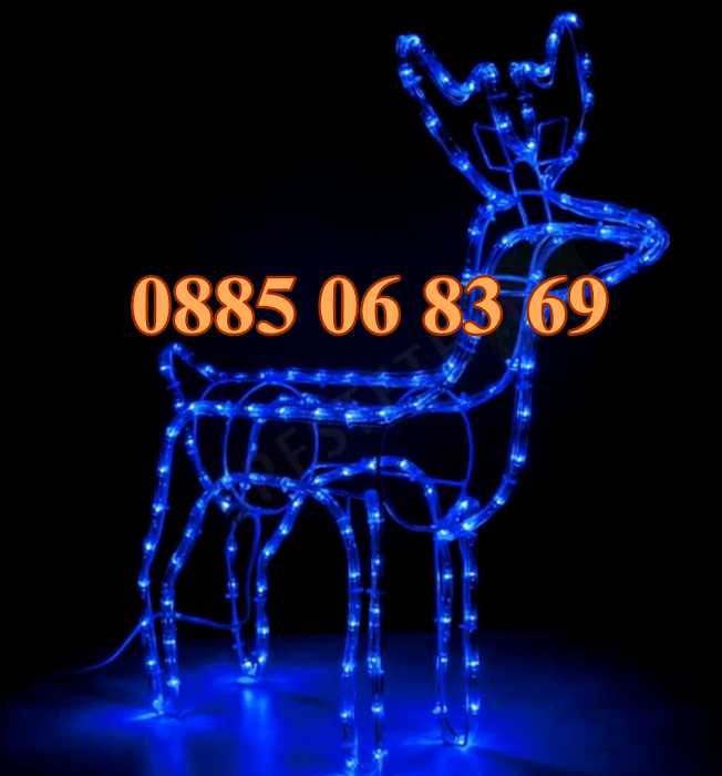 Коледен светещ елен, коледна украса, студено бяла светлина