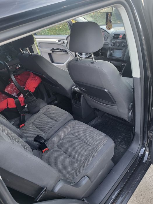 Volkswagen Touran 7 Locuri Schimb / Variante