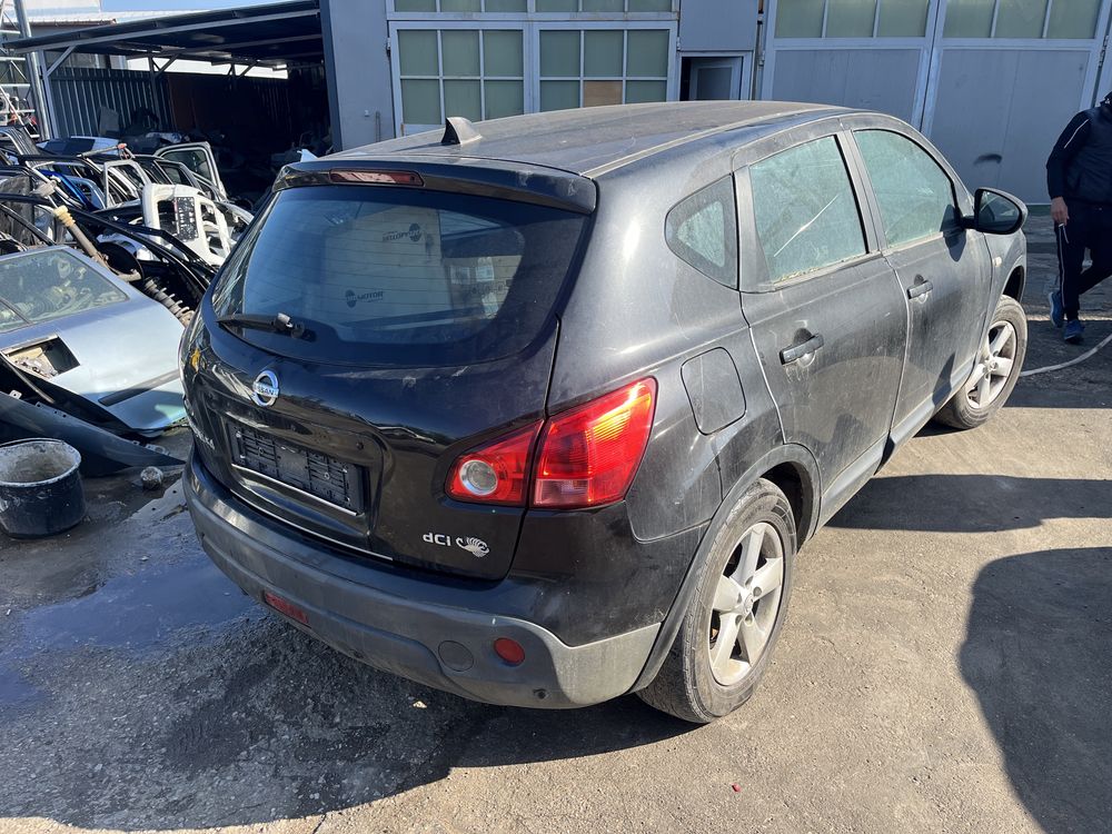 Nissan Qashqai 2.0D 4x4 Автомат ЧАСТИ!!