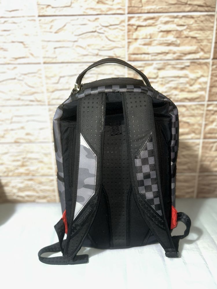 Оригинална раница Sprayground