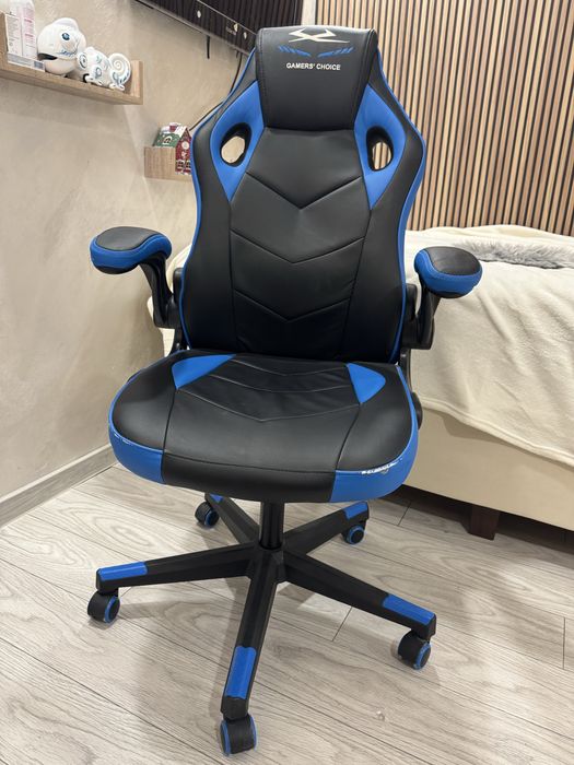 Стол геймърски ползван