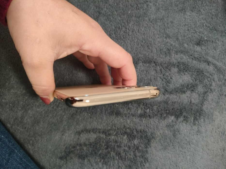 iPhone 11 Pro /Vând sau Schimb pe Samsung S