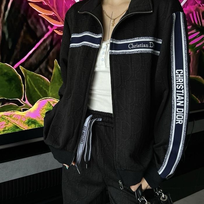 Женские двойки по 12.990тг