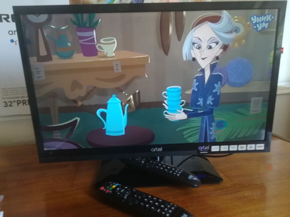 Телевизор ARTЕL 24 дюйма не Smart