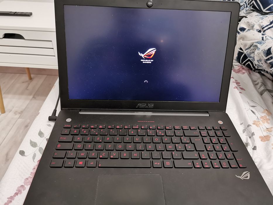 Vand laptop gaming asus rog