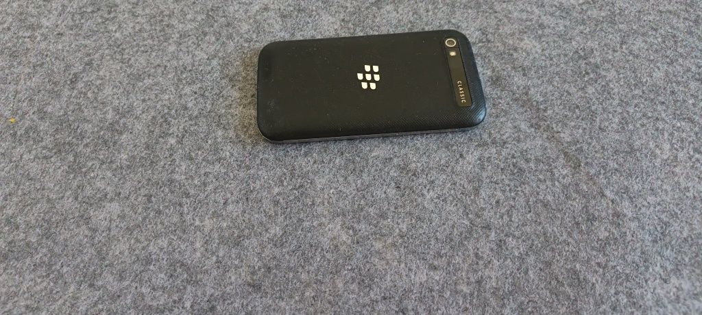 Telefon Blackberry classic codat