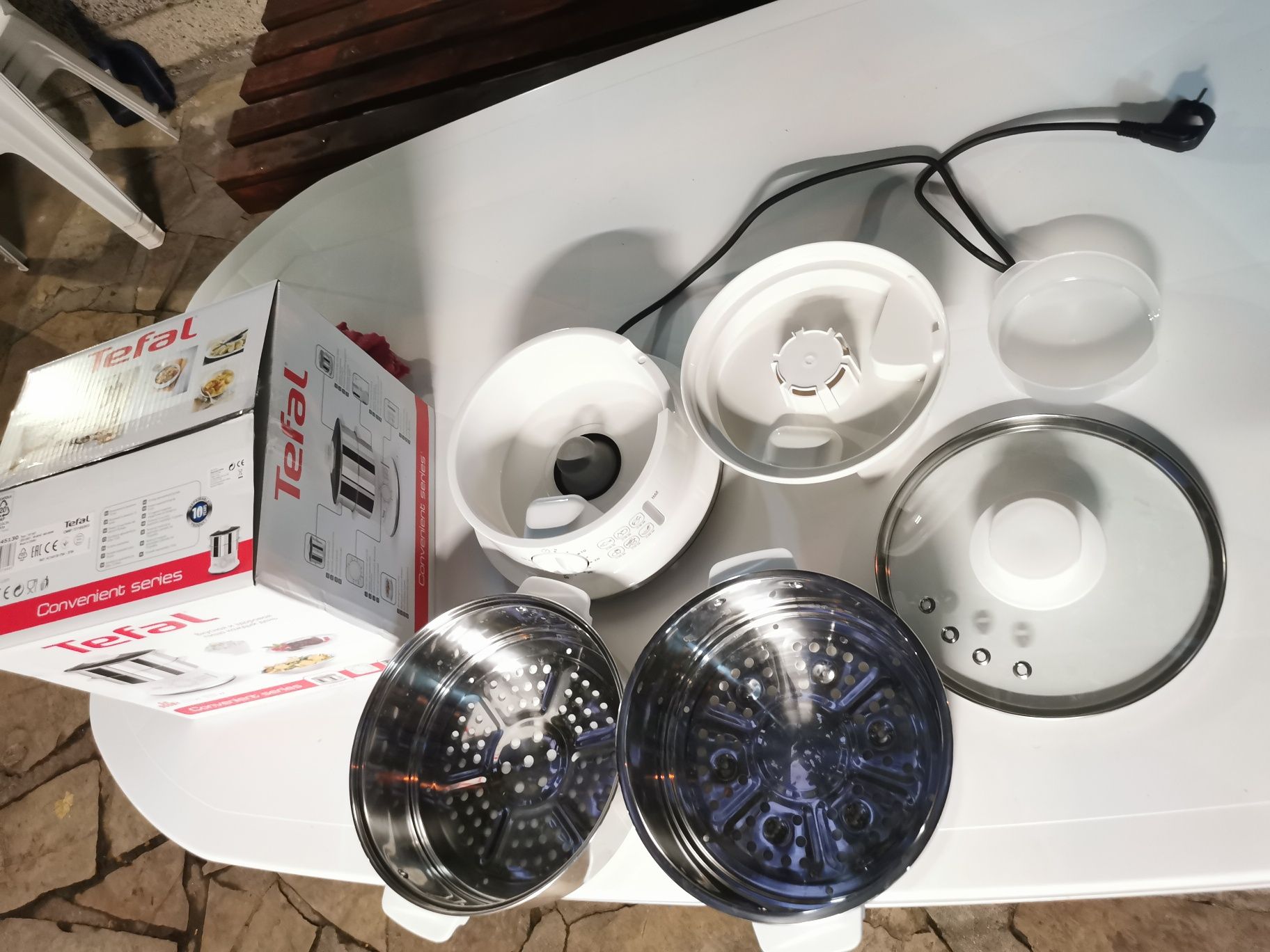 Уред за готвене на пара Tefal, в гаранция