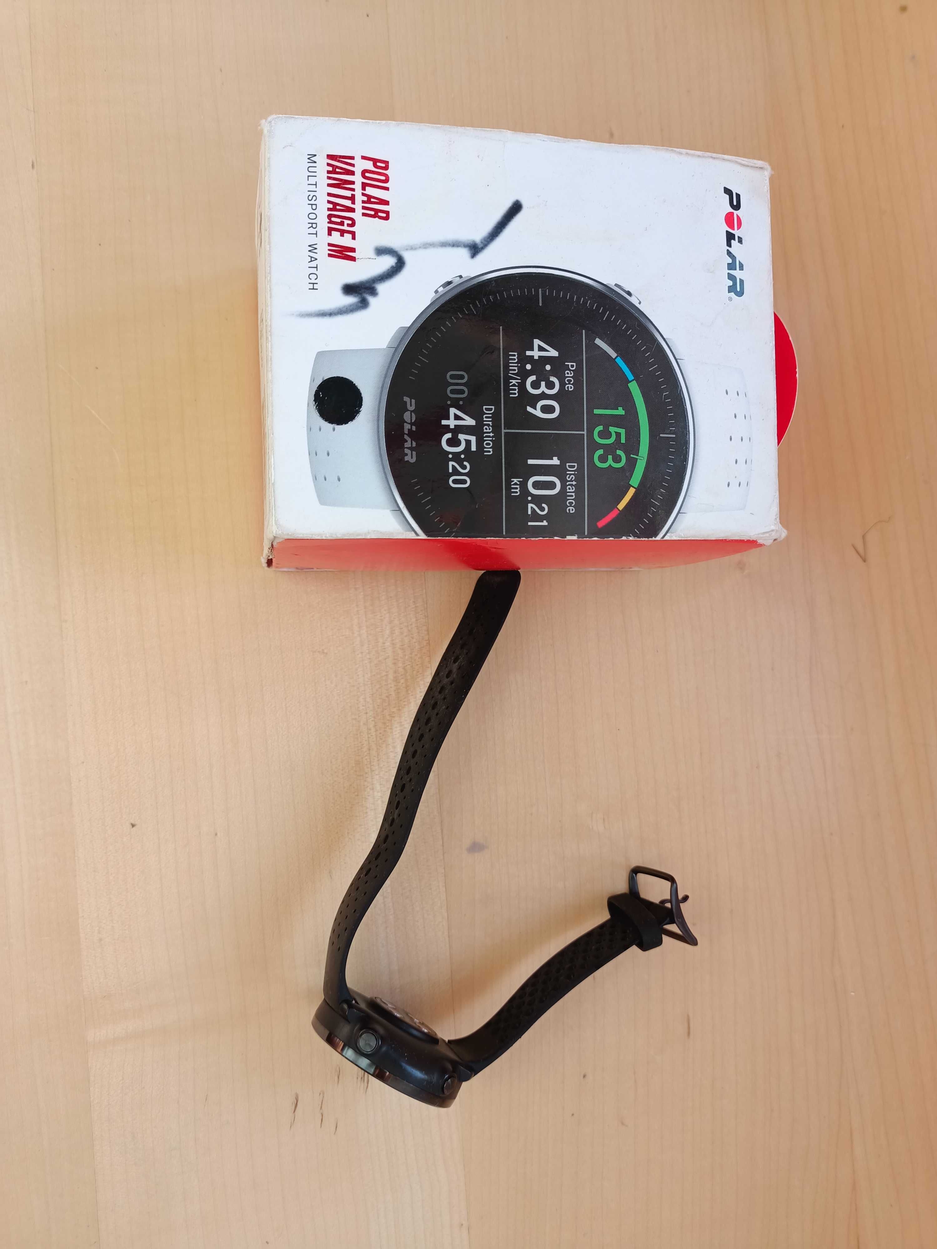 Ceas cu GPS integrat Polar Vantage M