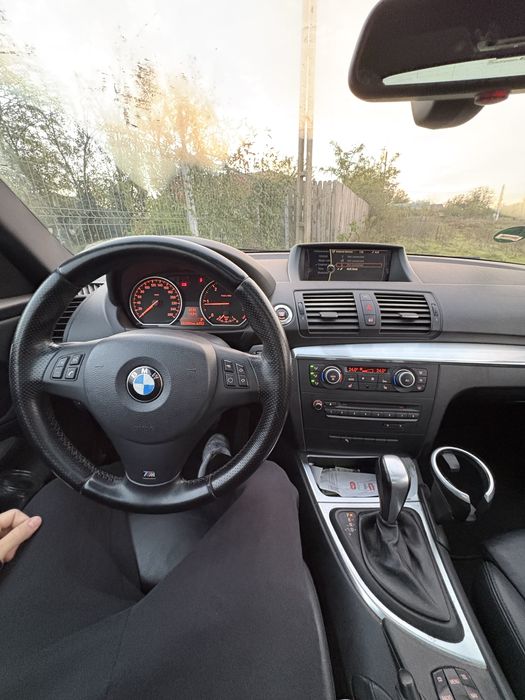 Vand/schimb Bmw seria 123d e82 RAR facut 7.500