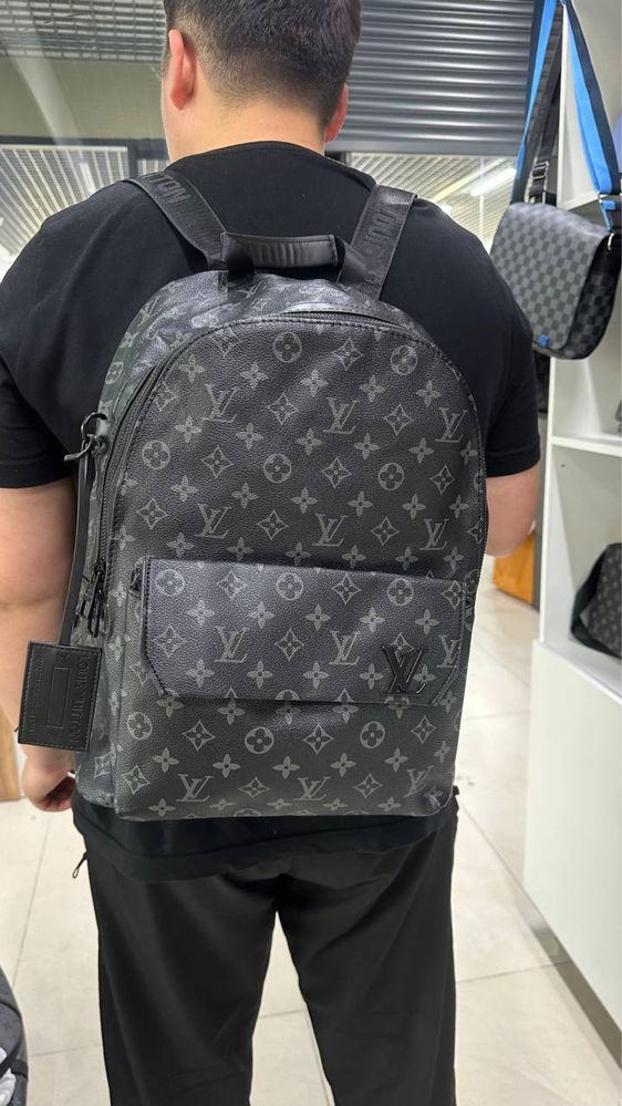 Рюкзаки Louis Vuitton