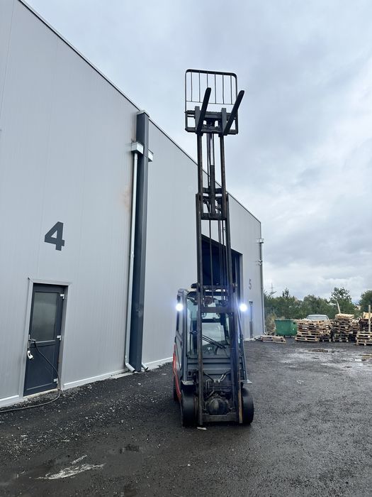 Vand Stivuitor Toyota 1.5 T