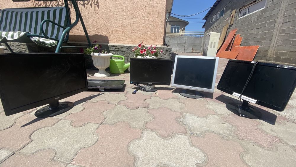 Мониторы по дешевке
