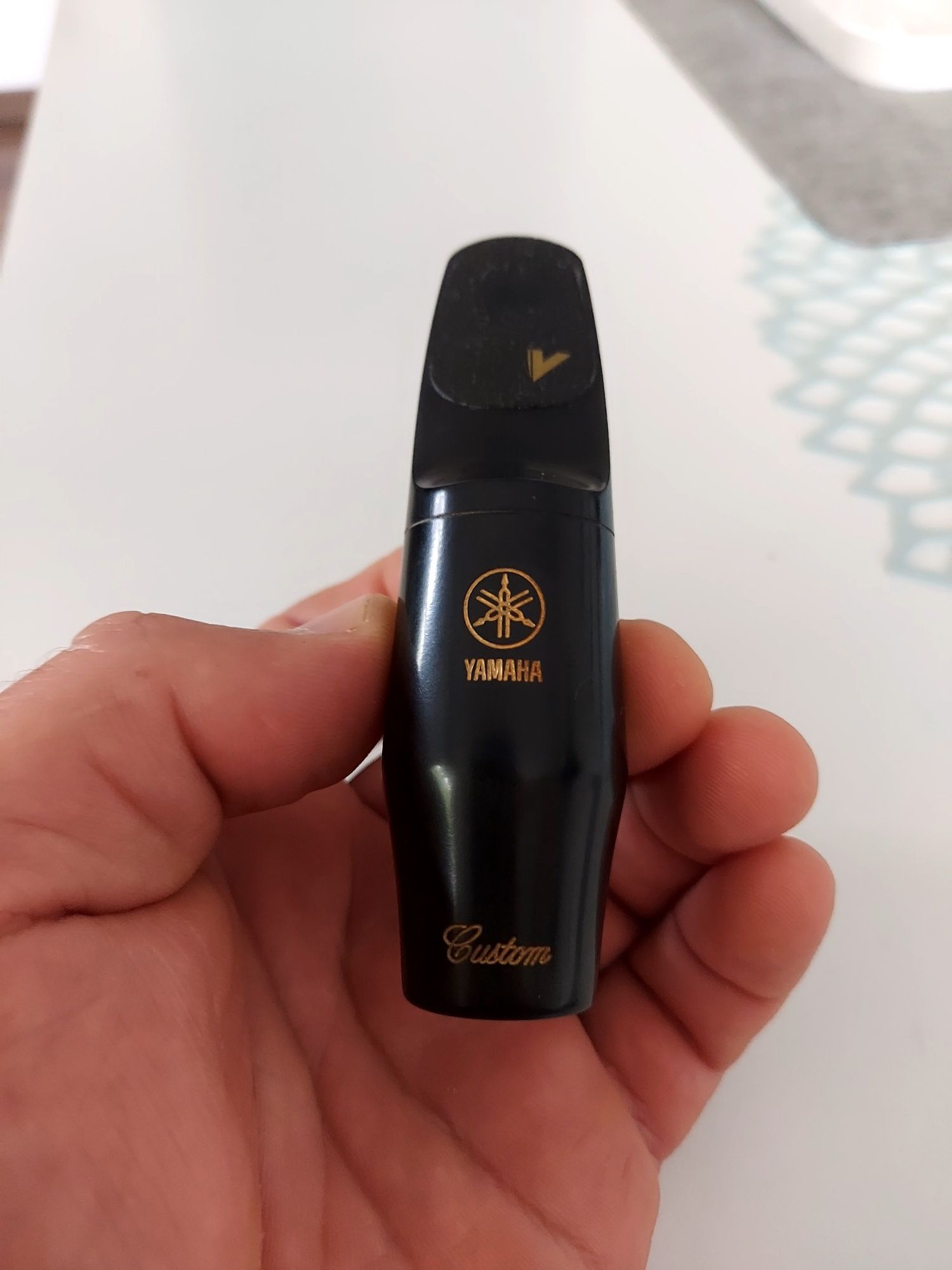 Vând două muștiuc sax alto yamaha custom 4cm și 6Cm