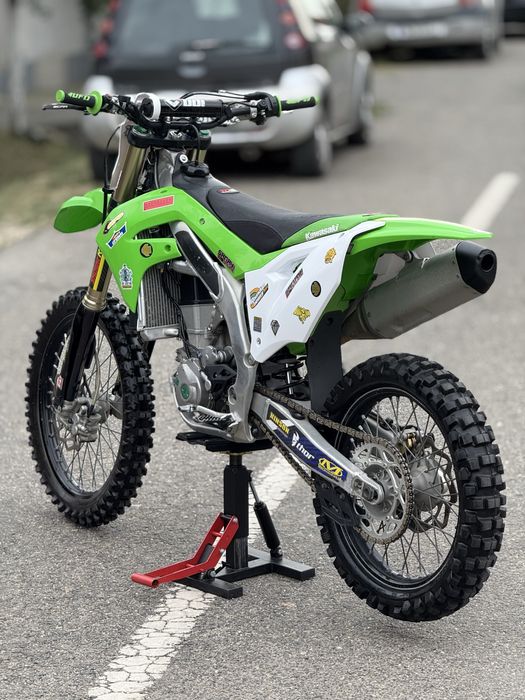 Vand Kawasaki KXF 450 2021 impecabil/Pornire buton/4200€neg!