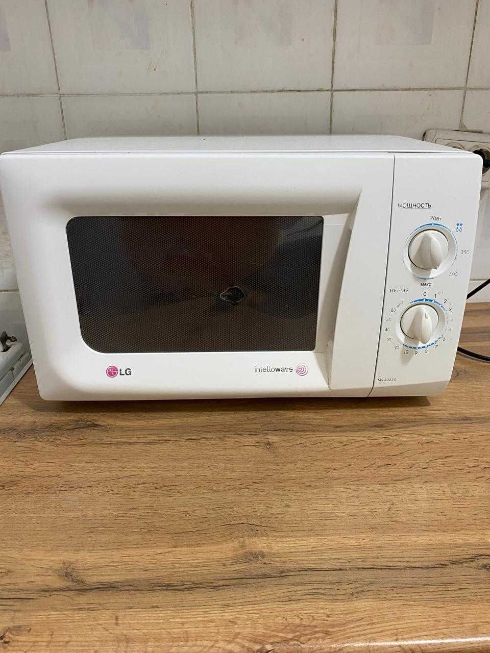 Микроволновка LG